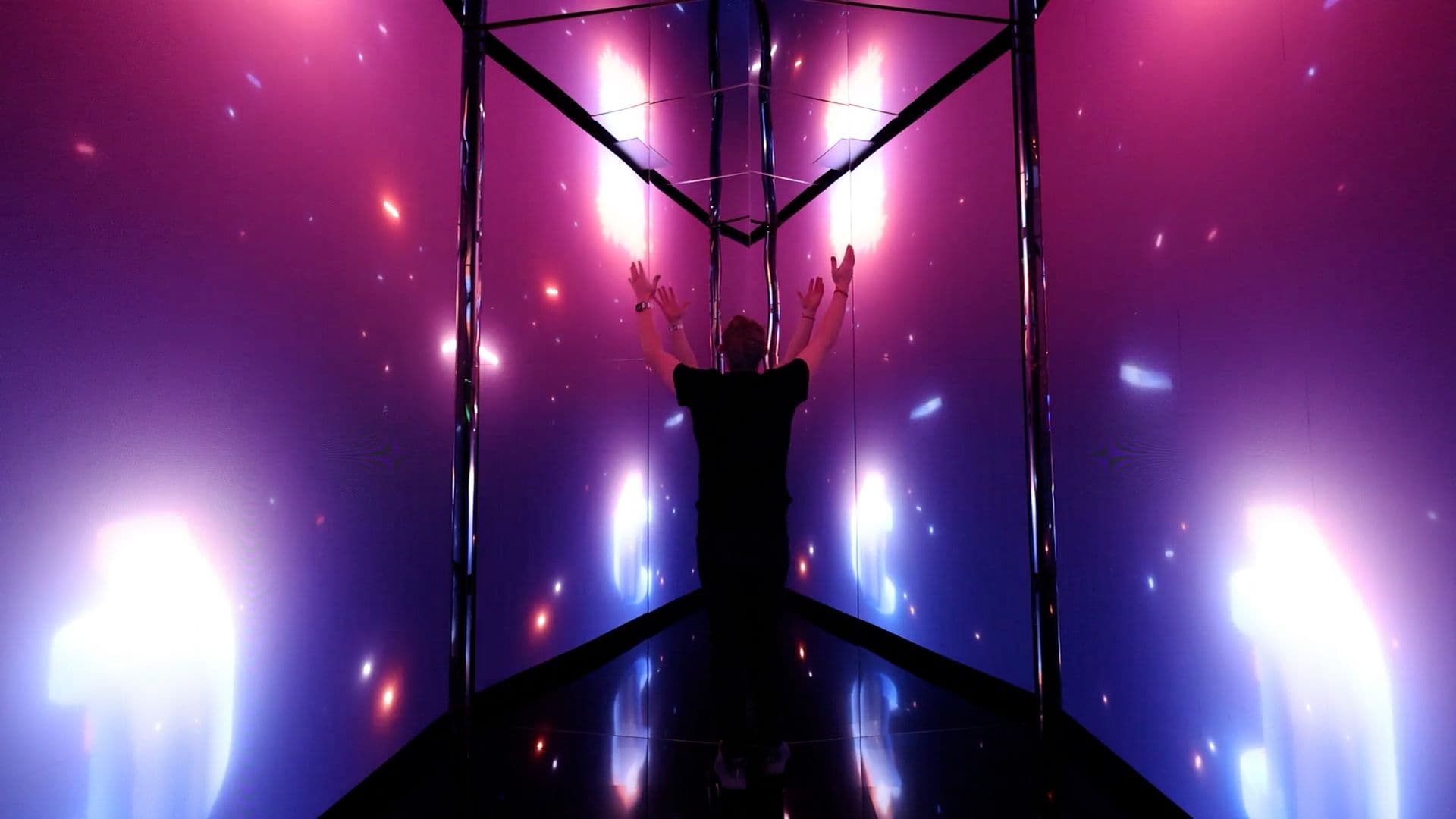 BMW Dimensions of Real — immersive mirror installation, CES Las Vegas