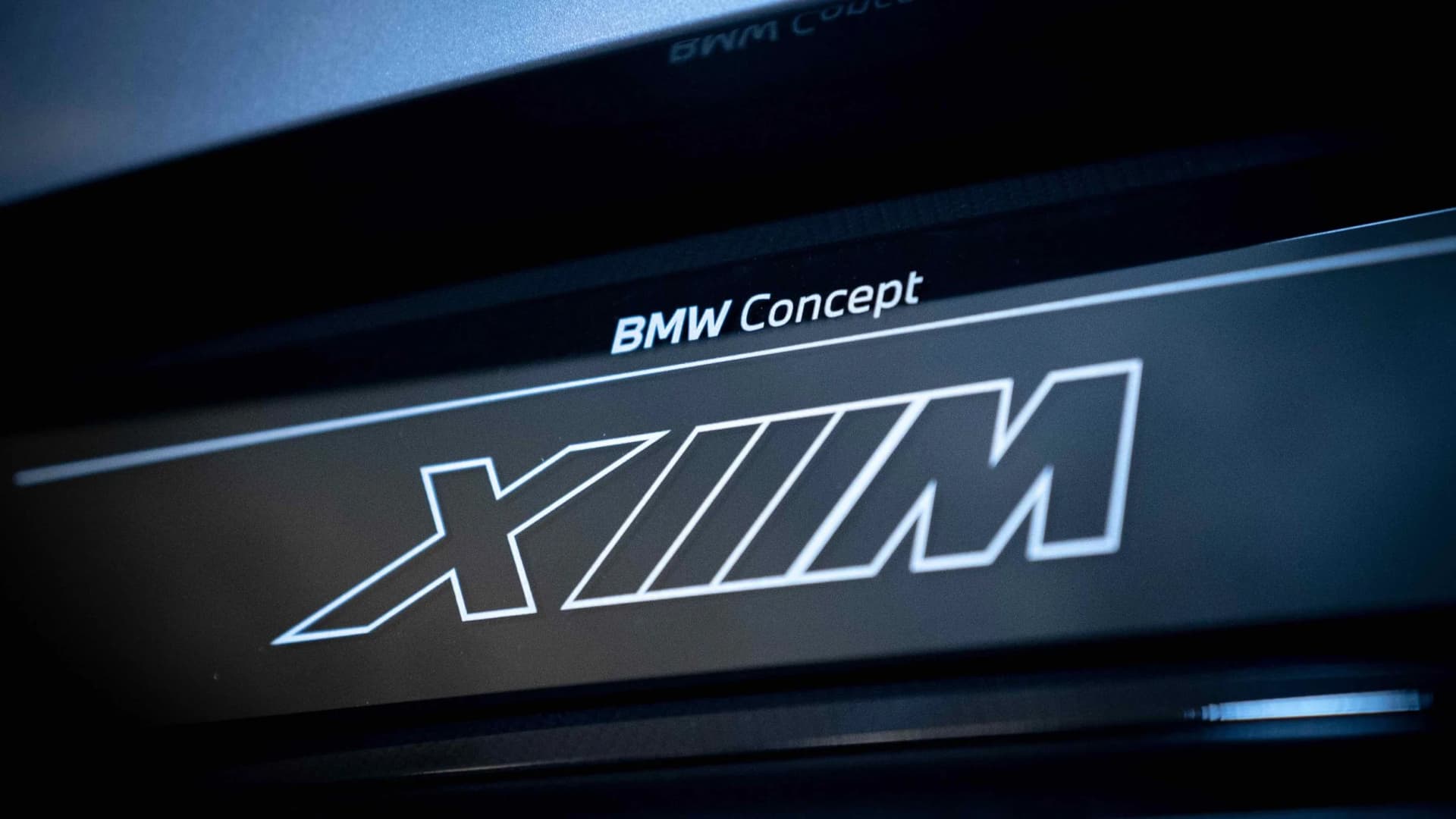 BMW XM reveal moment